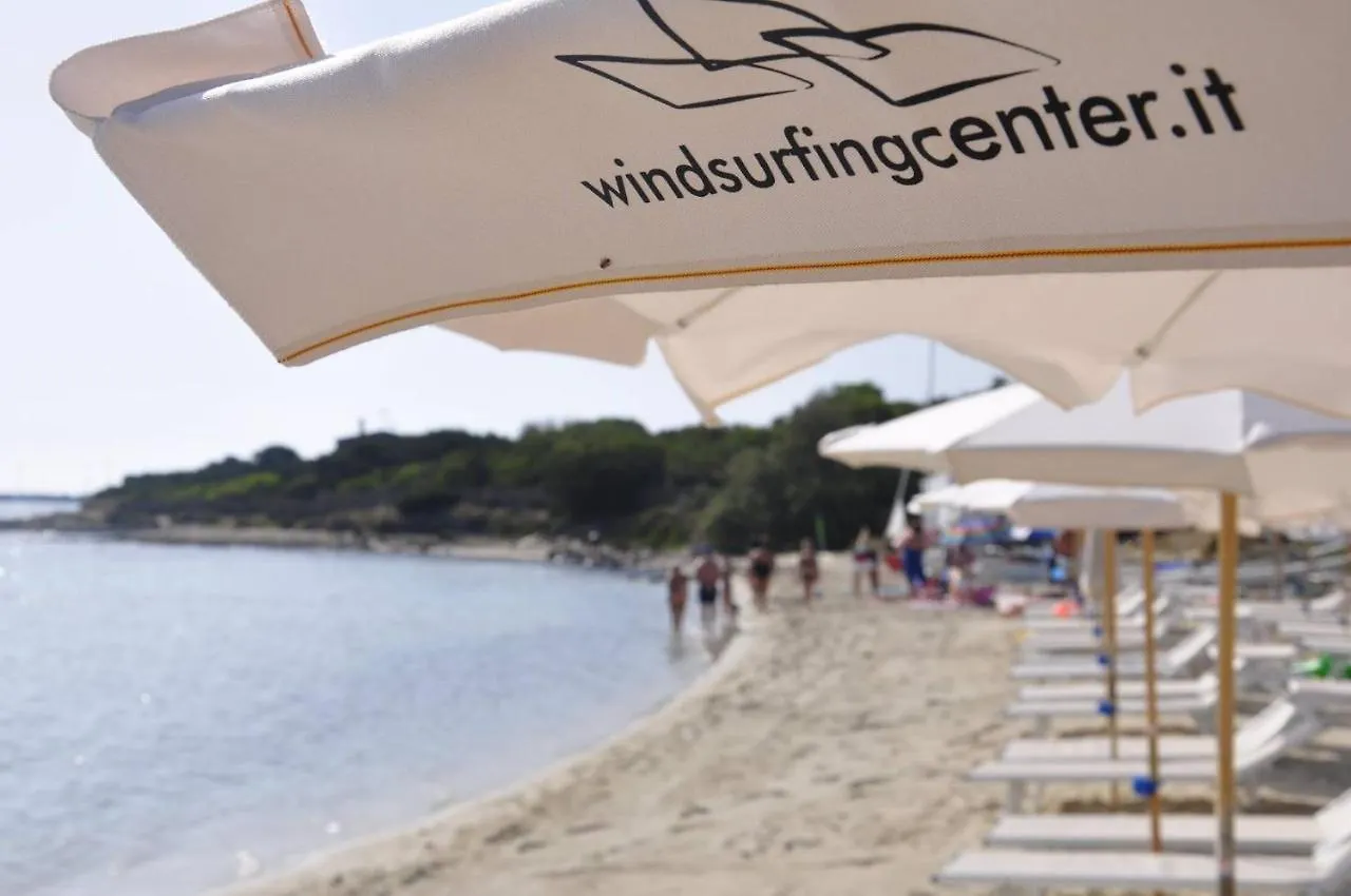 Hotel Geranio Rosso Stintino 3*,  Italie
