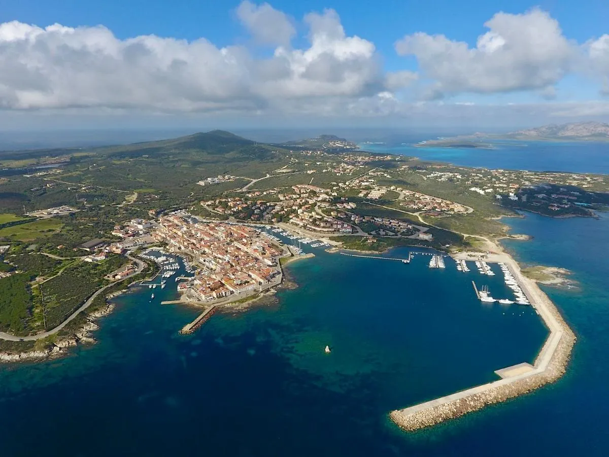 Hotel Geranio Rosso Stintino